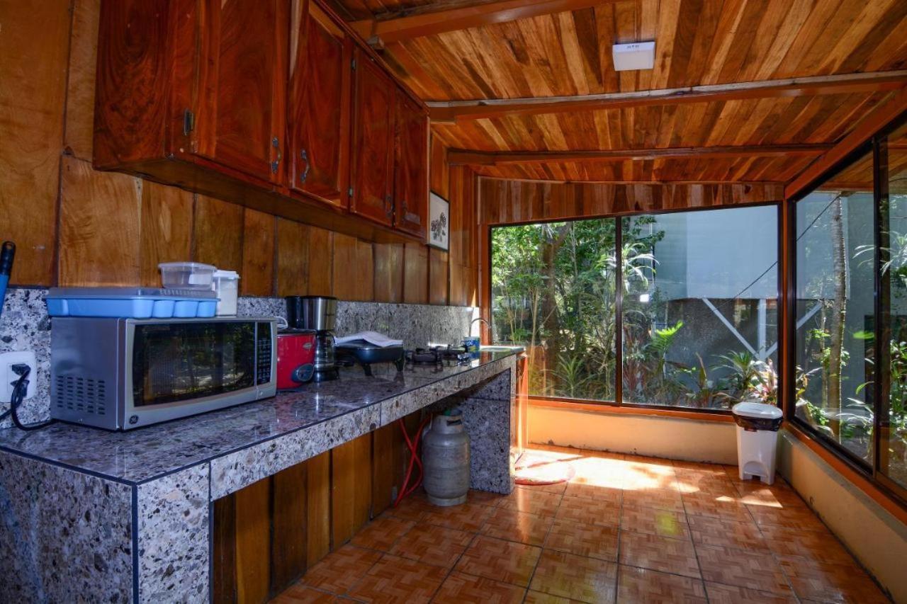 Cabanas Roca Verde Monteverde Exterior photo